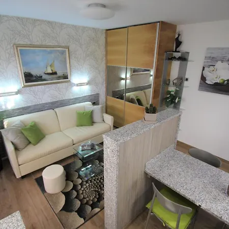 Martina Fur 4 Personen Appartement